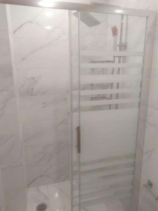 Studio Apartment With All Amenities In Kolonaki Athens Exterior photo
