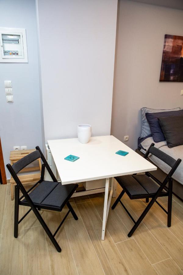 Studio Apartment With All Amenities In Kolonaki Athens Exterior photo