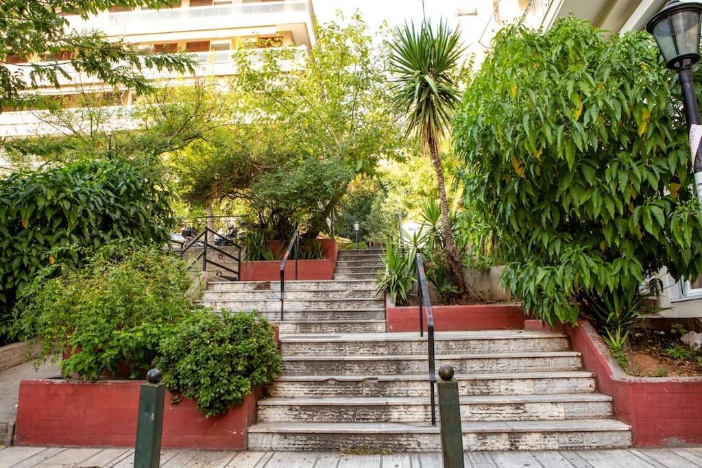 Studio Apartment With All Amenities In Kolonaki Athens Exterior photo